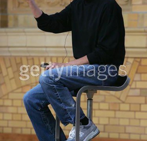 Steve Jobs’ favourite shoe (via Gwar izm) Steve Jobs’ favourite shoe (via Gwar izm)