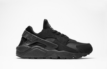 Nike Air Huarache ‘Triple Black’ Nike Air Huarache ‘Triple Black’