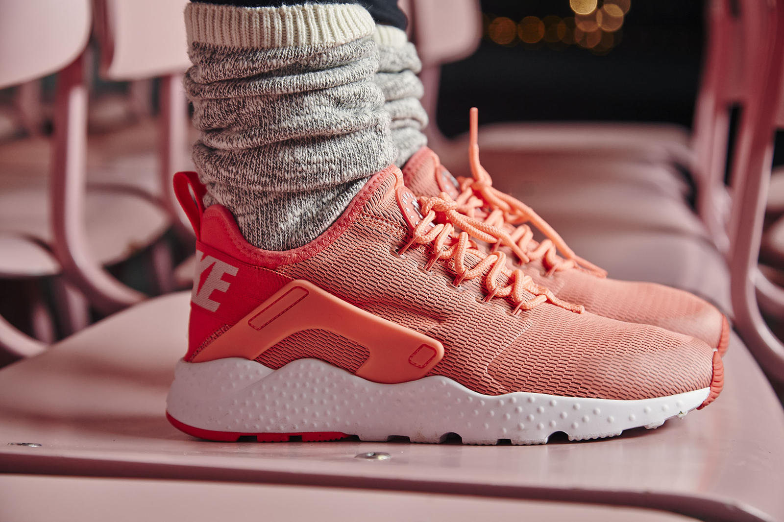 Nike air 2025 huarache ultra pink