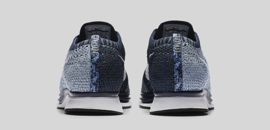 Nike Flyknit Racer Blue White size blog