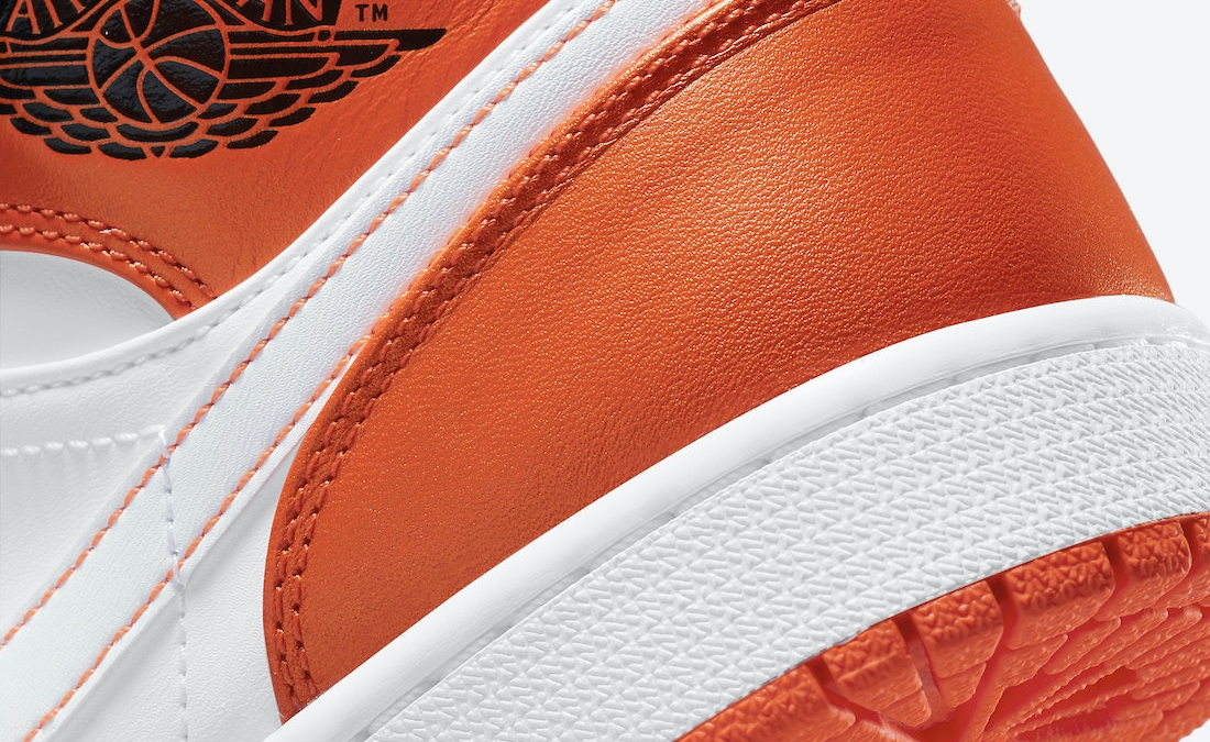 We look at the Air Jordan 1 Mid ‘Metallic Orange’ We look at the Air Jordan 1 Mid ‘Metallic Orange’