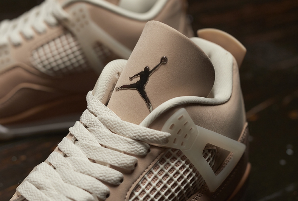 Take a look at the Air Jordan 4 ‘Shimmer’ Take a look at the Air Jordan 4 ‘Shimmer’