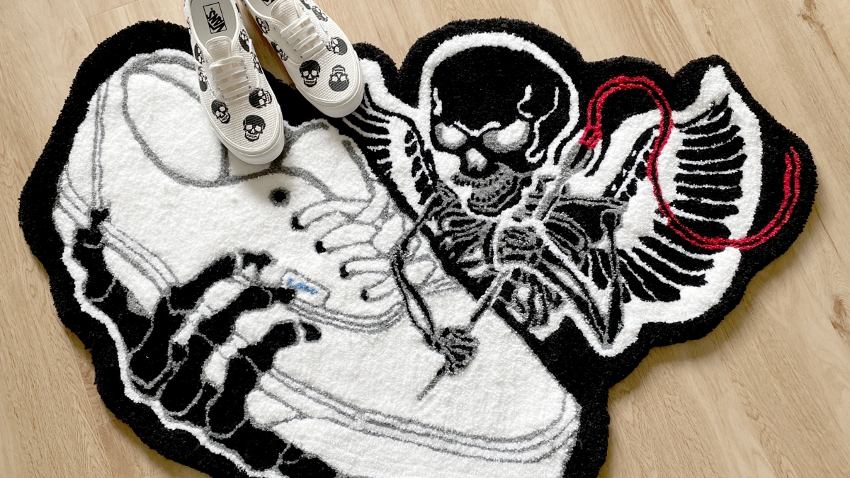 First up in our latest Vans Needlework series is @curriegoat First up in our latest Vans Needlework series is @curriegoat