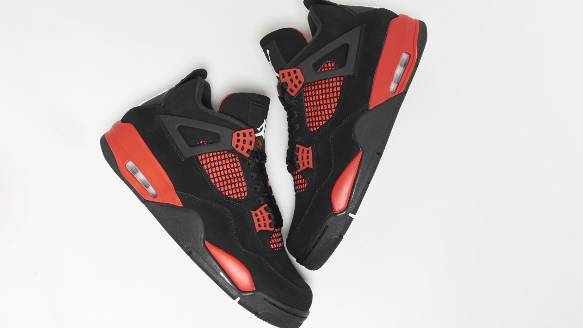 The Air Jordan 4 gets a ‘Red Thunder’ revamp The Air Jordan 4 gets a ‘Red Thunder’ revamp